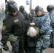Руски опозиционери арестувани по време на митинг