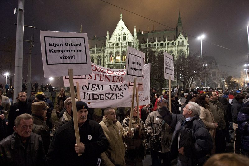 Митинг на опозицията в Будапеща на 23 декември. Сн. ЕРА/БГНЕС