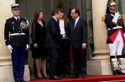 Франсоа Оланд пое официално президентския пост във Франция