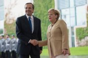 Меркел иска Гърция в еврозоната, но ако изпълни обещанията си