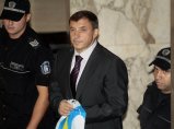 Софийският градски съд остави Алексей Петров в ареста