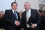 Яне Янев разтури партийните договорки с Марешки