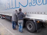 Таксата за транзита на българските тирове през Турция не се променя