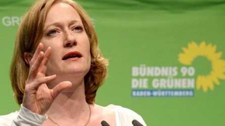 Германските Зелени обмислят нова идентичност и коалиция с Ангела Меркел