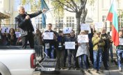 БСП и ДПС блокирани от Сидеров за отхвърлянето на ветото по закона за чужденците