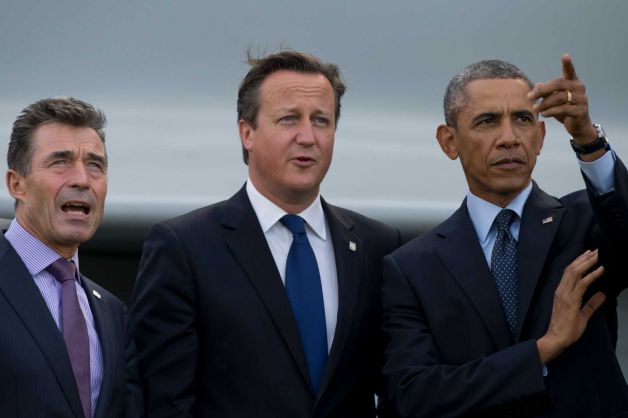 Генералният секретар на НАТО Андерс Фог Расмусен, британският премиер Дейвид Камерън и президентът на САЩ Барак Обама в Нюпорт