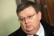 Цацаров не иска прокуратурата да е извън съдебната власт