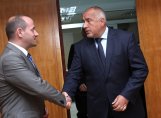 Радан Кънев притисна ГЕРБ за Пеевски и Бареков, Борисов заплаши РБ с нови избори