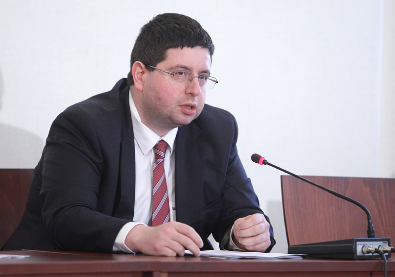 Петър Чобанов: Прихващанията в КТБ трябва да бъдат отменени