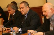 Обществените медии и Рашидов бойкотираха комисията на Бинев