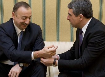 България иска да разшири доставките на азерски газ