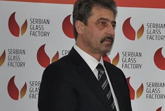 Оръжеен търговец е купил фабриката за стъкло на Цветан Василев в Сърбия