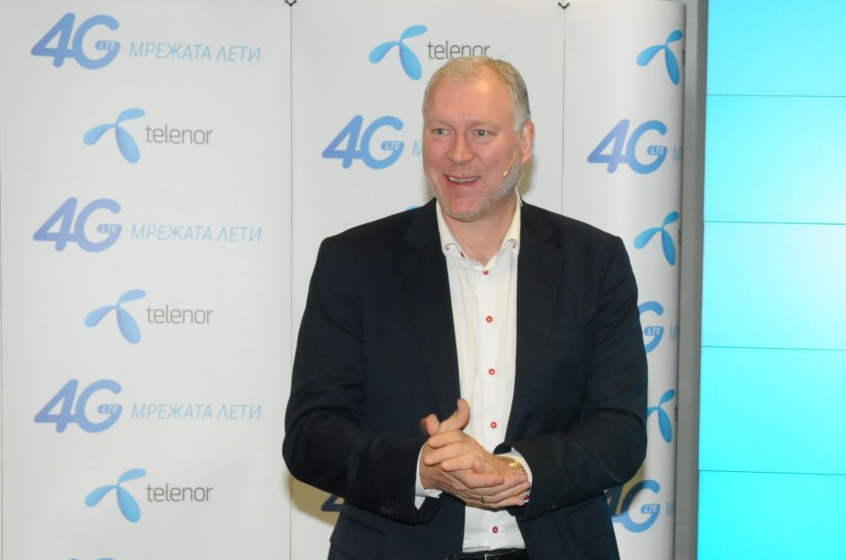 Стайн-Ерик Велан представя 4G-мрежата на "Теленор"