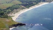 Протести на екозащитници срещу отдаване на плаж "Корал" под наем