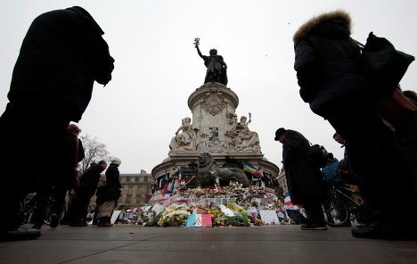 Туристите малко ги е страх да ходят в Париж след атентатите
