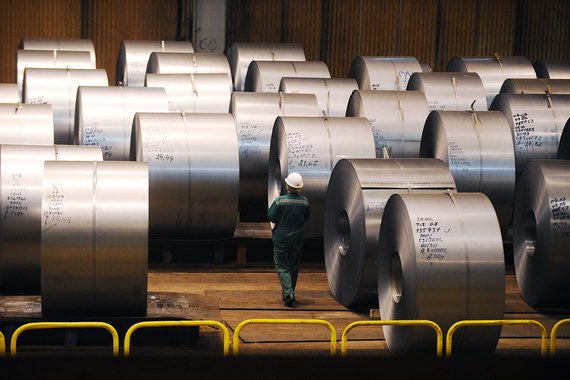 Брюксел въведе антидъмпингови мита за вноса на стомана от Русия и Китай