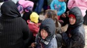 Турция още не пуска десетките хиляди бежанци от Алепо
