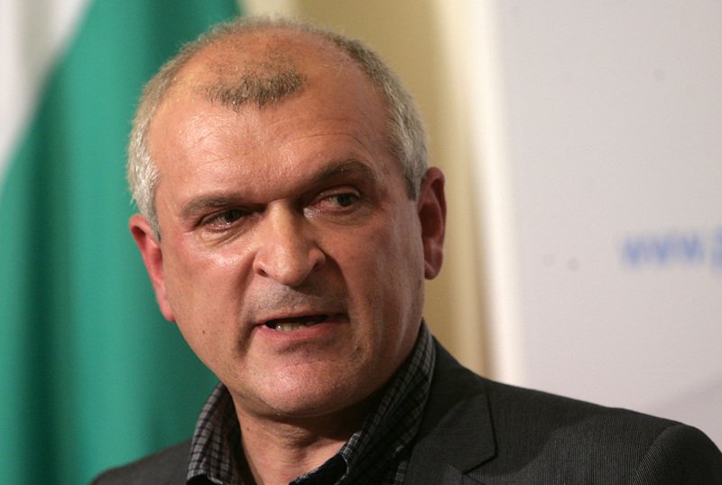 Димитър Главчев прозря, че в референдума на Слави има "сериозни недостатъци"