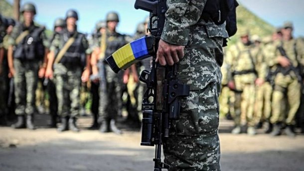 Трима украински войници бяха убити и 13 - ранени, в източната част на страната