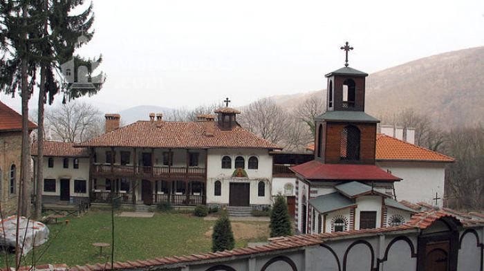 Пребиха игумена на манастира край село Кокаляне