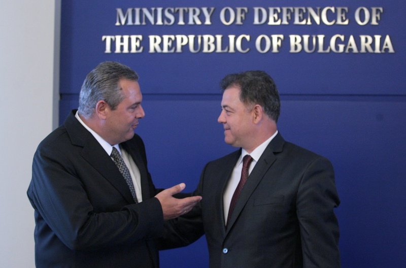 Министър Николай Ненчев и министър Панайотис Каменос
