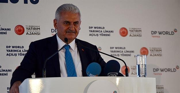 Турският премиер призова ЕС да спази споразумението за мигрантската криза