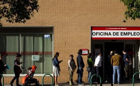 Безработица в Испания е спаднала до най-ниското си равнище от 2009 година