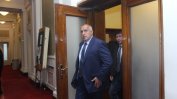 Бойко Борисов подаде оставката на правителството