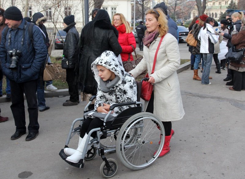 Родители на деца с увреждания отново на протест срещу държавната политика към тях