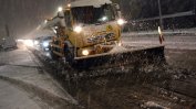 130 снегорина чистят столичните улици