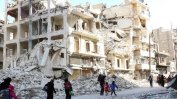 Жители на Алепо продължават да търсят убежище  в последните райони под контрола  на бунтовниците