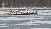 Заради леда по Дунав корабоплаването е ограничено