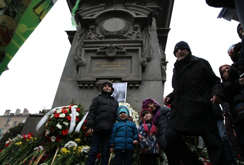 България отбелязва 144 години от гибелта на Васил Левски