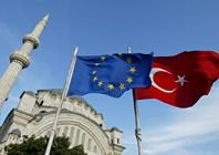 Юнкер: Край на преговорите за еврочленство на Турция, ако върне смъртната присъда