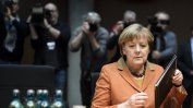 Преднината на консервативния блок на Меркел пред социалдемократите расте