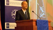 Посланикът на САЩ: България да реши суверенно какви изтребители да купи