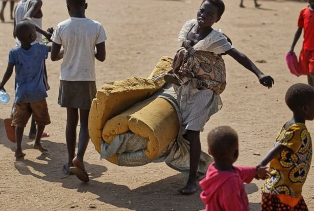 Един милион южносудански бежанци са подслонени в Уганда