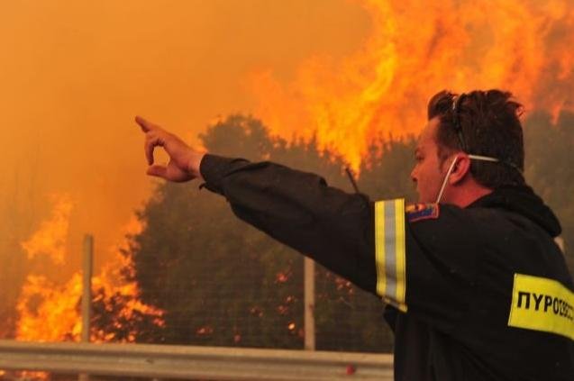 Опустошителни пожари на гръцкия остров Закинтос