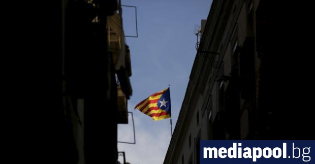 Отказът на централните власти в Мадрид да дадат на Каталуния