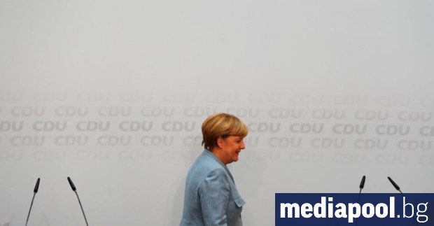Ангела Меркел възприе по сдържан тон днес по отношение на призивите