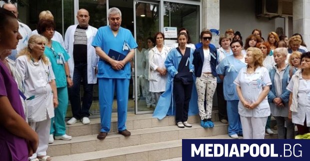 През юли лекари от болница Шейново излязоха на протест след