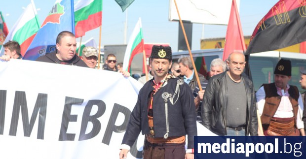 Брюксел се подготвя за избухването на българския ултранационализъм пише в