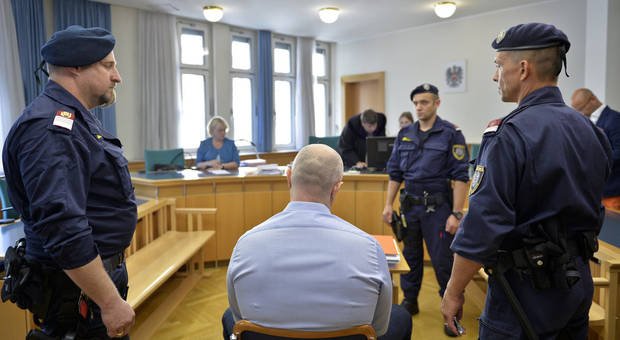 Австрия ще екстрадира обвинен в убийства руски гражданин с фалшив български паспорт