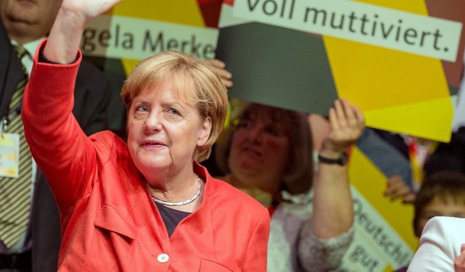 Меркел има комфортна преднина пред опонентите си, сн. ЕПА/БГНЕС