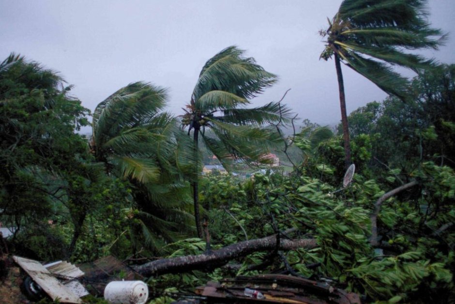 Ураганът Мария достигна Пуерто Рико