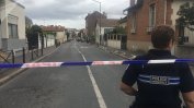Мъж с нож нападна френски военен в Париж