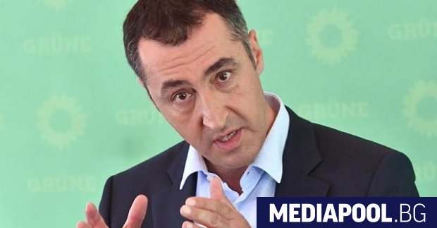 Съпредседателят на Зелените Джем Йоздемир Нито една от партиите в