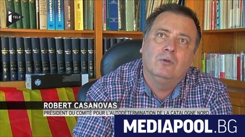 Каталунският лидер Карлес Пучдемон получи предложение за убежище от малка