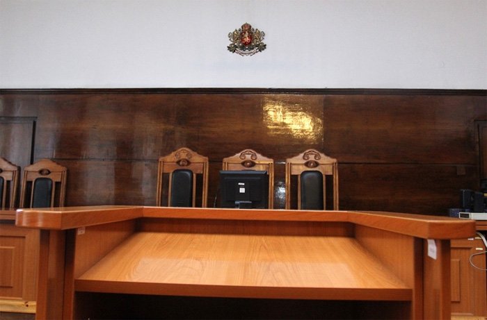 7 години делегитимация на власт във Върховния административен съд