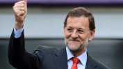 Испанският премиер иска да си  осигури стабилна подкрепа, преди да разиграе своя коз за Каталуния